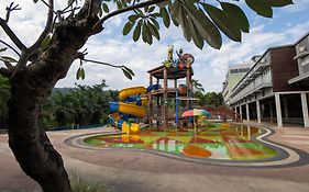 BeSS Resort&Waterpark Lawang